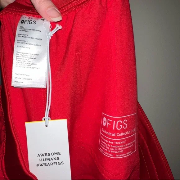 Figs High Waisted Zamora Jogger Scrub Pants Pop Red Nurse Hospital size 4XLR New - Picture 11 of 11